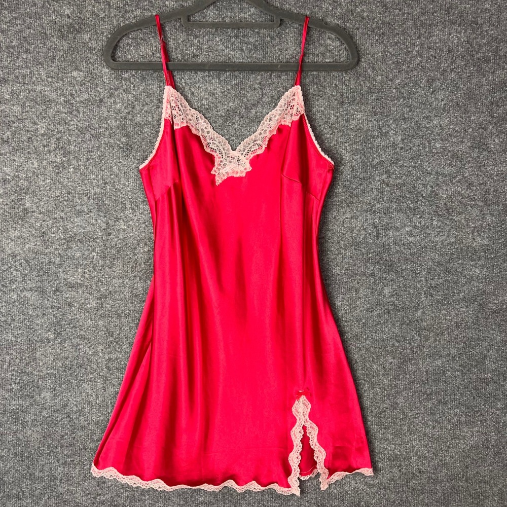 Victoria Secret Slip Dress Womens Medium Red Lace Trim Satin Chemise